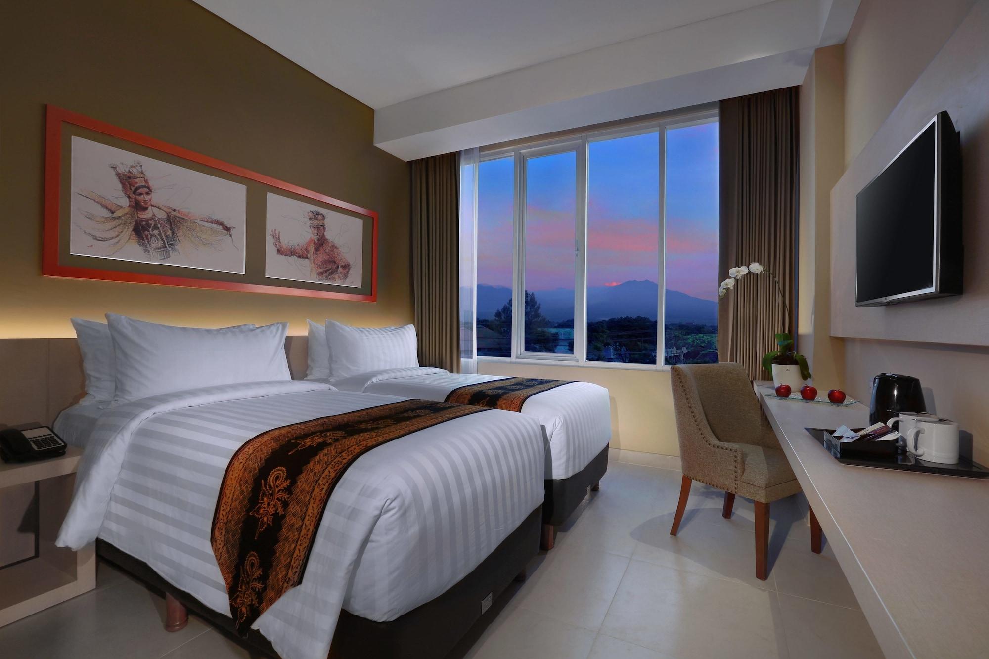 Aston Banyuwangi Hotel And Conference Center Экстерьер фото