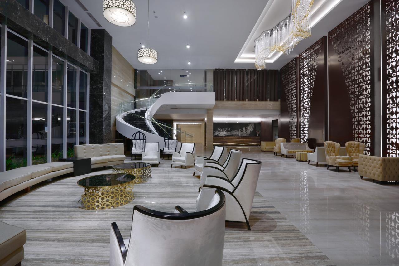 Aston Banyuwangi Hotel And Conference Center Экстерьер фото