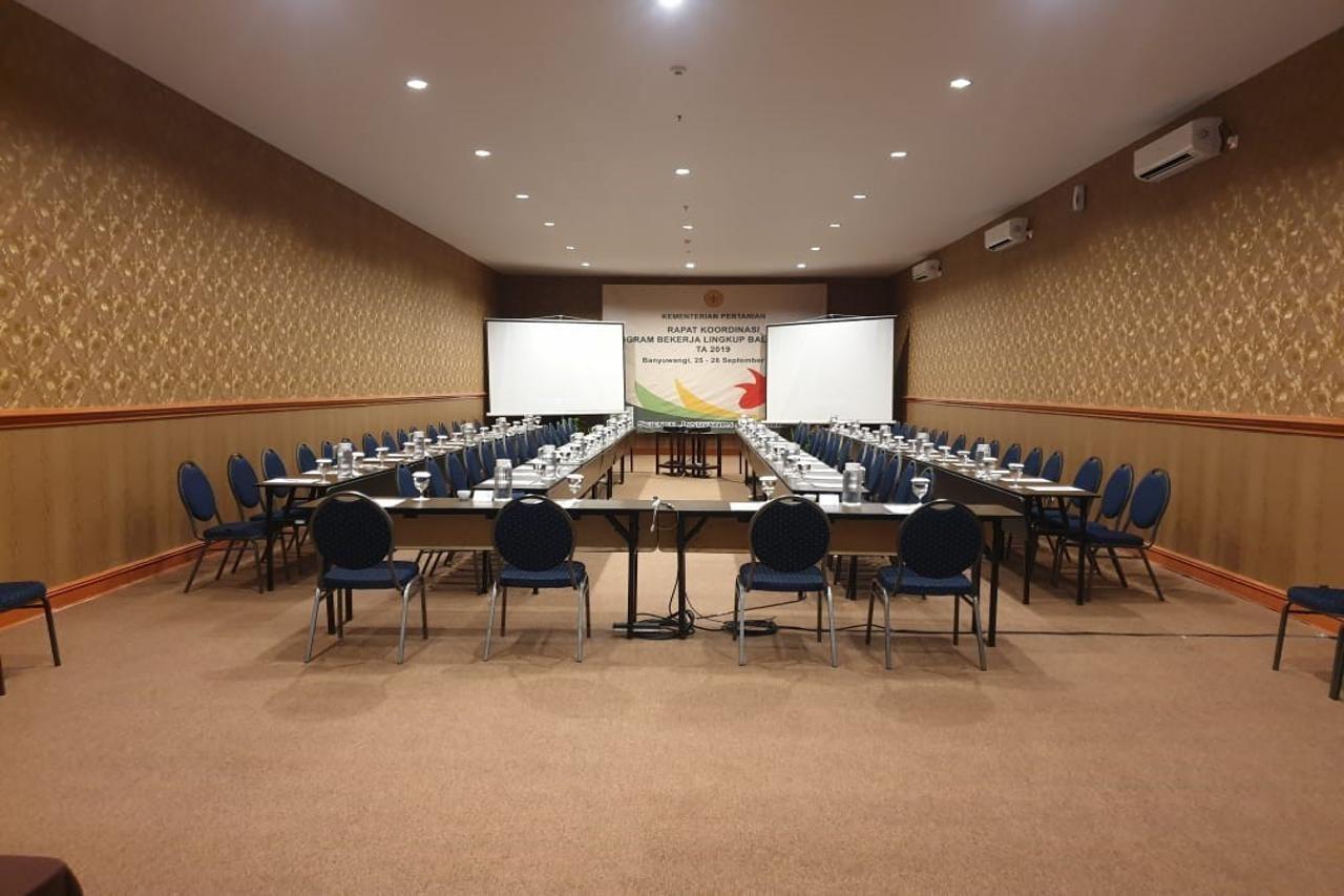 Aston Banyuwangi Hotel And Conference Center Экстерьер фото