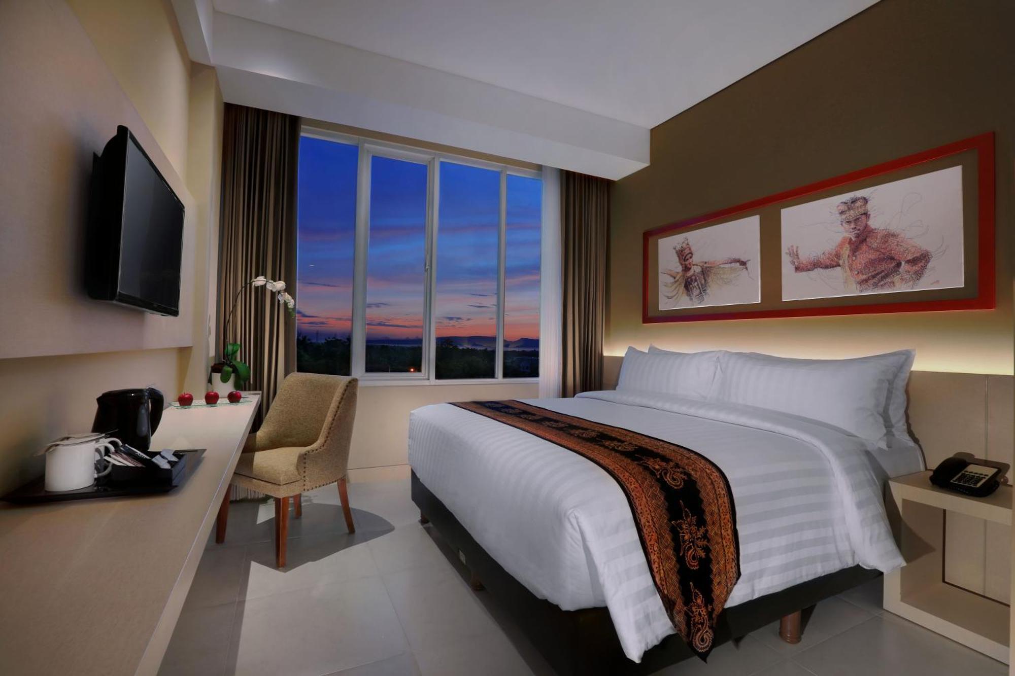 Aston Banyuwangi Hotel And Conference Center Экстерьер фото